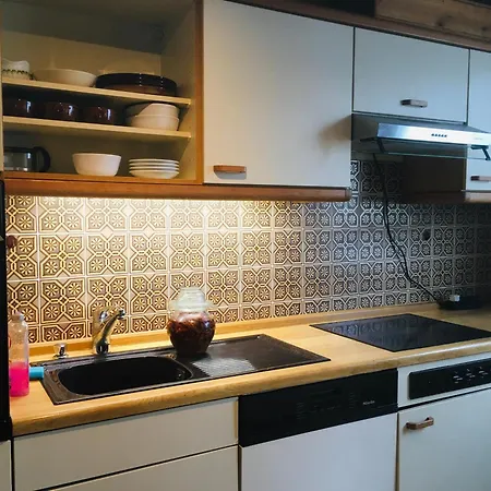 Ruhiges Im Bungalow Nahe Flughafen Frankfurt Und