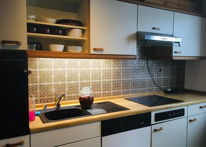 Ruhiges Im Bungalow Nahe Flughafen Frankfurt Und