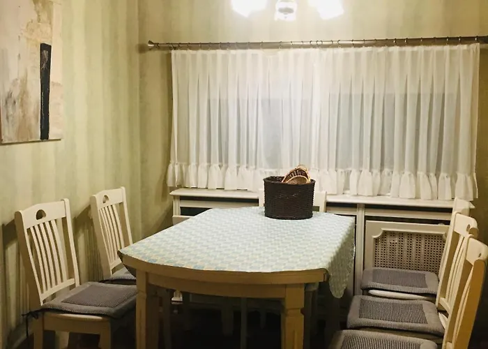 Ruhiges Im Bungalow Nahe Flughafen Frankfurt Und Kwatera prywatna Mörfelden-Walldorf