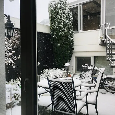 Ruhiges Im Bungalow Nahe Flughafen Frankfurt Und Homestay Moerfelden-Walldorf
